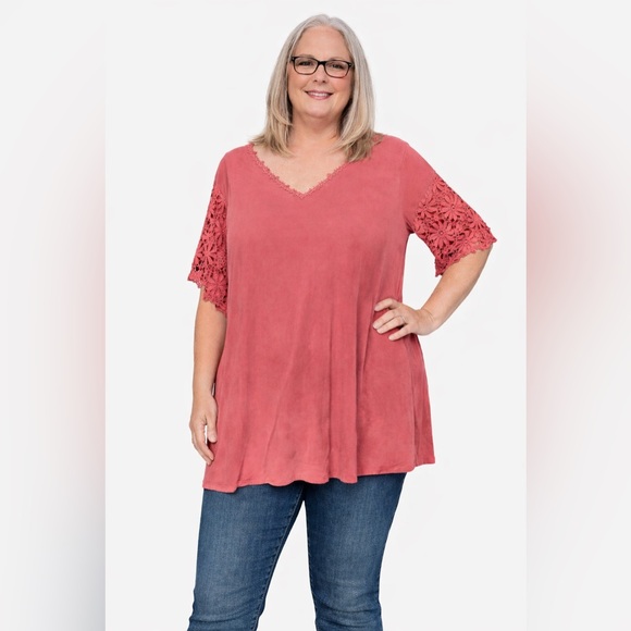 BloomChic Tops - BloomChick Dusty Rose Shirt with Lace Sleeves Lace Sleeves.